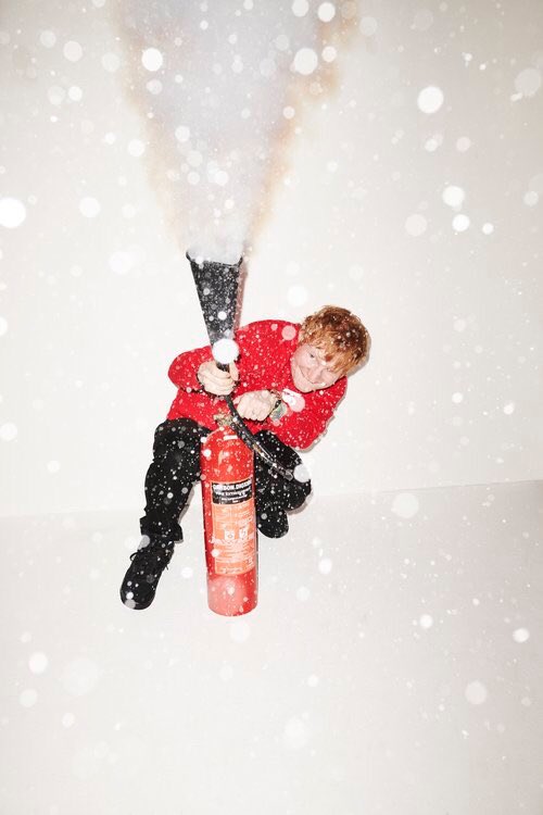 Let it Snow Ed! 😄❤️❤️
#EdSheeran #PhotoShoot danmartensen.com