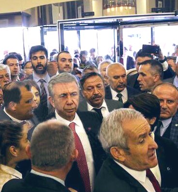Yufka yüreklilerle çetin yollar aşılmaz.
Can cana koşulsuz gönül vermektir yol yürümek.
Çıkmış olduğun bu yolda ilk gün ki gibi dimdik yanındayım sevgili @bey_dikmen abim. 
Ankara 3. bölge <a href="/iyiparti/">İYİ Parti</a>  milletvekili aday adaylığın hayırlı uğurlu olsun. 🇹🇷
