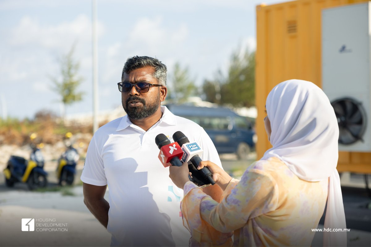 hdcmaldives's tweet image. Introducing @SmartCommv&apos;s container data center – 
this tier 3 data center is a new addition to our smart city infrastructure!

#SmartCom
#SmartCities
#EnablingConnectedCommunities