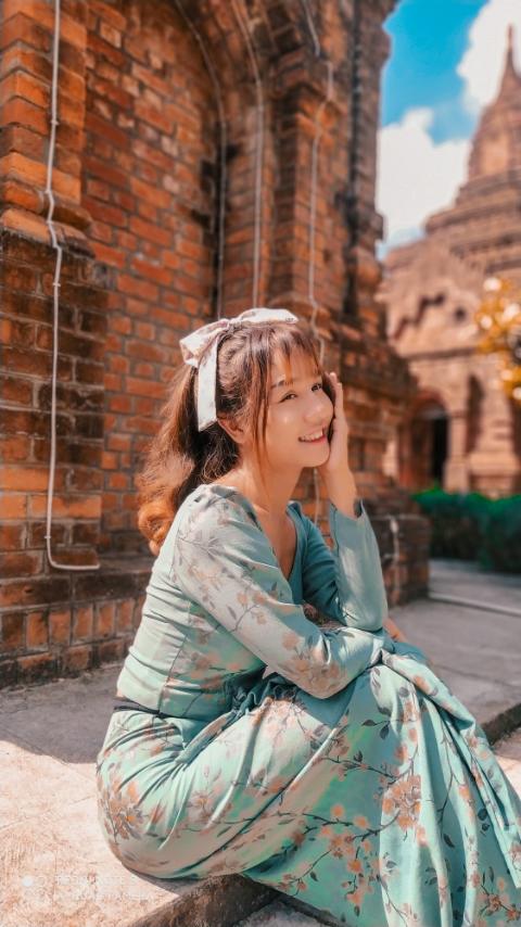YoonMya28807828's tweet photo. မြန်မာ မလေးပါရှင်🤣🤣🤣 https://t.co/PGnOhXpNnR