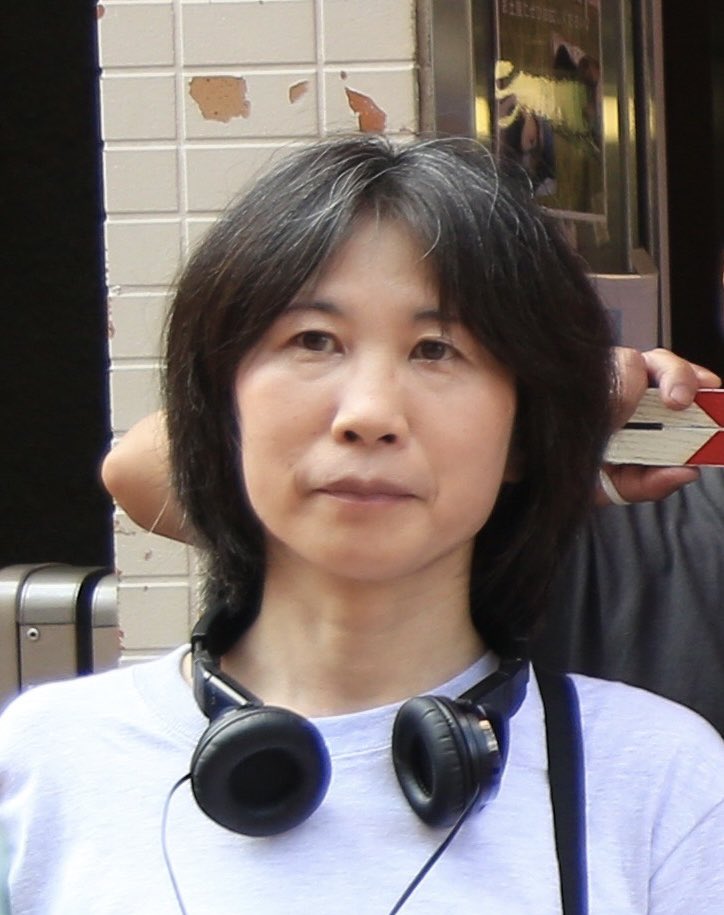 3/19㈰横浜シネマリンにて。「退屈なかもめたち」上映後にお邪魔します。鈴木秀幸監督、紀那きりこさん、よろしくお願いいたします。すべて20:30回上映後。
ちなみに
★3/18(土)、犬童一心監督
★3/19(日)、海上ミサコ
★3/20(月)、山本政志監督
以下略・・・
他の日もゲストが凄いです。