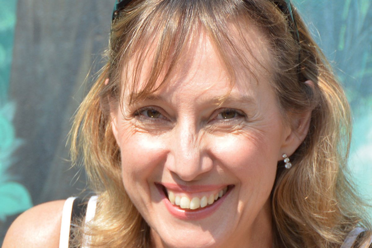 faup123's tweet photo. Multi-award-winning, multi-degree holding, Dr Judy Mann-Lang is the Executive for Strategic Projects at the Two Oceans Aquarium in Cape Town. The resilience of the ocean and the incredible people who work tirelessly to care for the ocean – in so many different ways, inspire her. https://t.co/dhM9TpK8rd