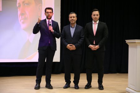 14 Mayıs Milletvekilliği seçimlerinde Milletvekilliği adaylıklarını açıklayan Gençlik Kolları Başkanımız <a href="/acengiz_yilmaz/">Av. Ali Cengiz Yılmaz</a> ve Yönetim kurulu üyemiz Tanıtım Medya Başk.Yardımcımız <a href="/SahtiyanSevket/">Şevket SAHTİYAN</a> a çıktıkları bu yolda başarılar dileriz.

<a href="/osmannnurika/">Osman Nuri Kabaktepe</a> <a href="/ersinsaclitr/">Ersin Saçlı 🇹🇷</a>