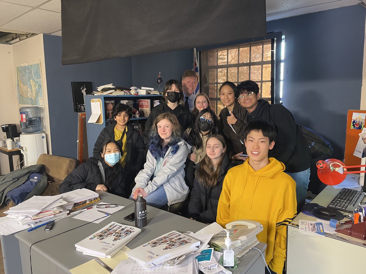 Thanks again to ⁦<a href="/keithbaldrey/">Keith Baldrey</a>⁩ for making our trip to BC Legislature memorable ❤️👍🏼 It was so much fun visiting Keith’s office, watching him report live ⁦<a href="/GlobalTV/">Global TV</a>⁩ from his studio, and learning about his journey to Global TV.