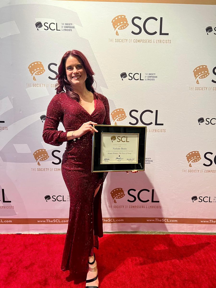 NBonin's tweet photo. I have had the immense privilege of wearing @DaliaMacPhee on these #redcarpets at the #Oscar, the SCL Awards, Canadian Consulate and the SCL Pre-Oscars Celebration! Thank you Dalia! You have made me feel so glamorous 💃🏻🤩🇨🇦
#fashiondesigner #hautecouture #canadiandesigner https://t.co/JUKsXke6DU