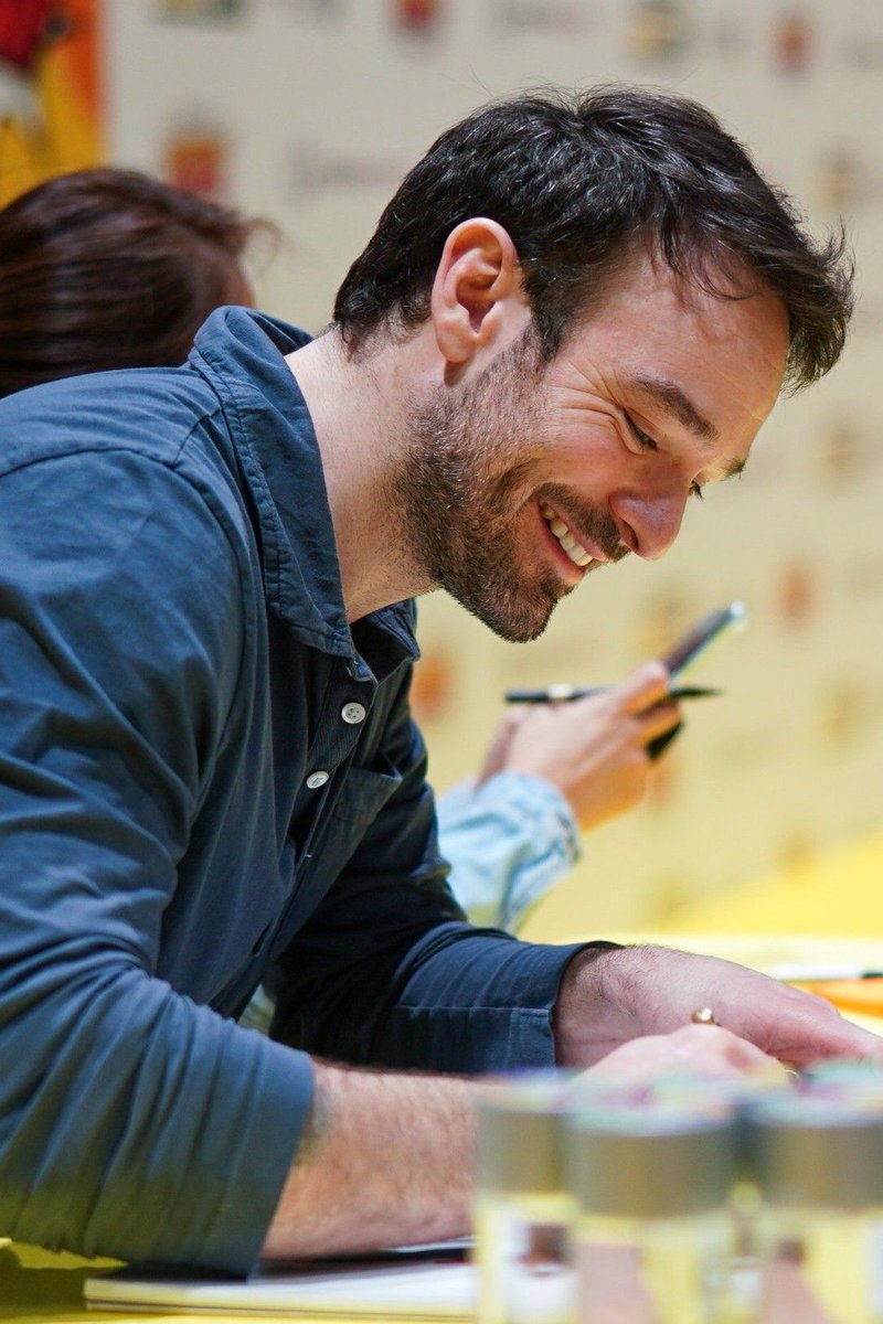 hourly charlie cox (@hourlycox) on Twitter photo 