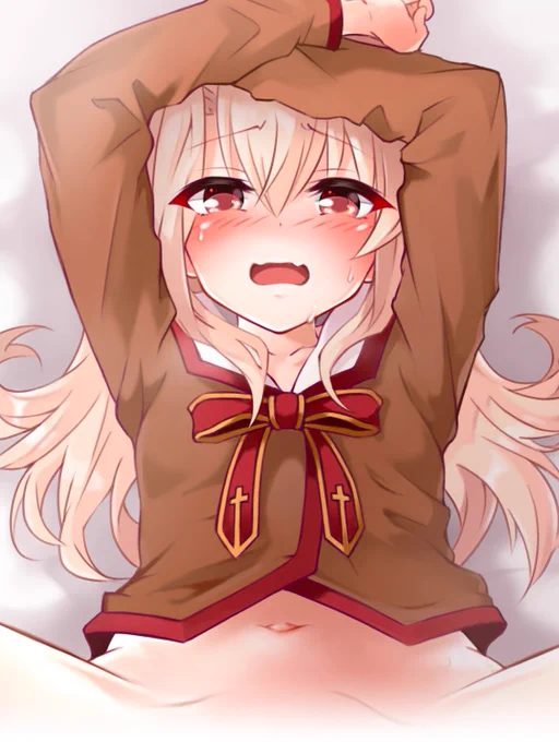 制服でお昼寝イリヤ #FGO 