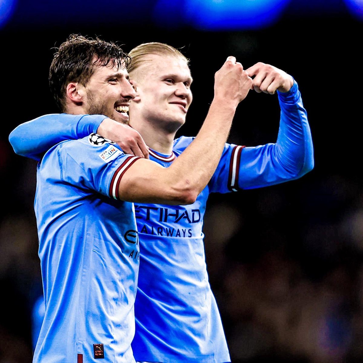rubendias's tweet photo. Good morning Cityzens! Hope you were entertained last night! Congratulations to Erling 👏🏼✋🏼 Important win and time to get ready for another final on Saturday 👊🏼🦈 https://t.co/yrM0hqfnNE