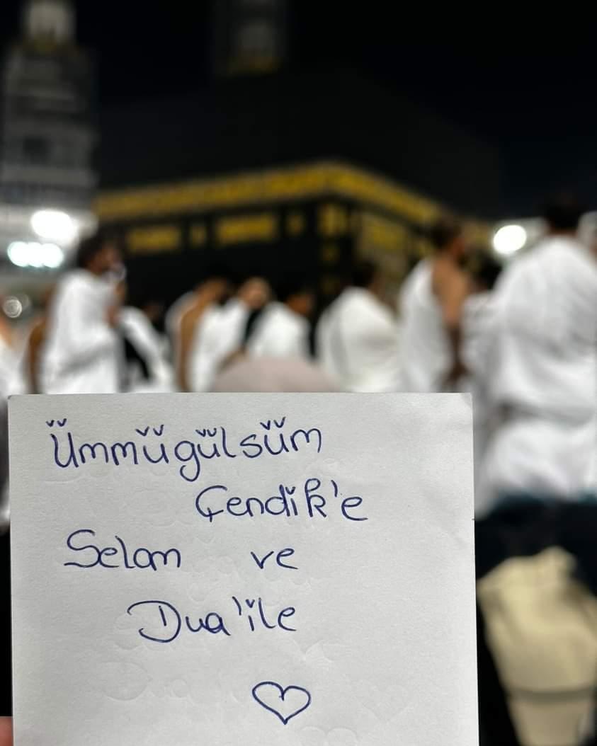 Bir sabah güneşi ile Kabe’de uyanmayı nasip et Allah’ım.
