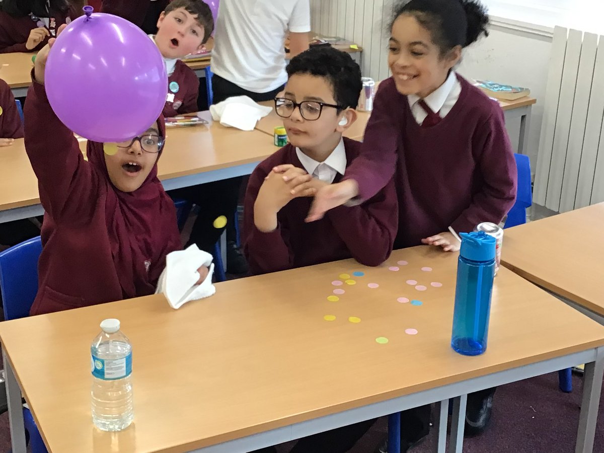 MrsFuery's tweet photo. We had the inspiring Dan to kickstart our #ScienceDay yesterday. After these activities we were raring to go! @PercyShurmerAET @BurkeMrs https://t.co/L9BRk9wtqZ