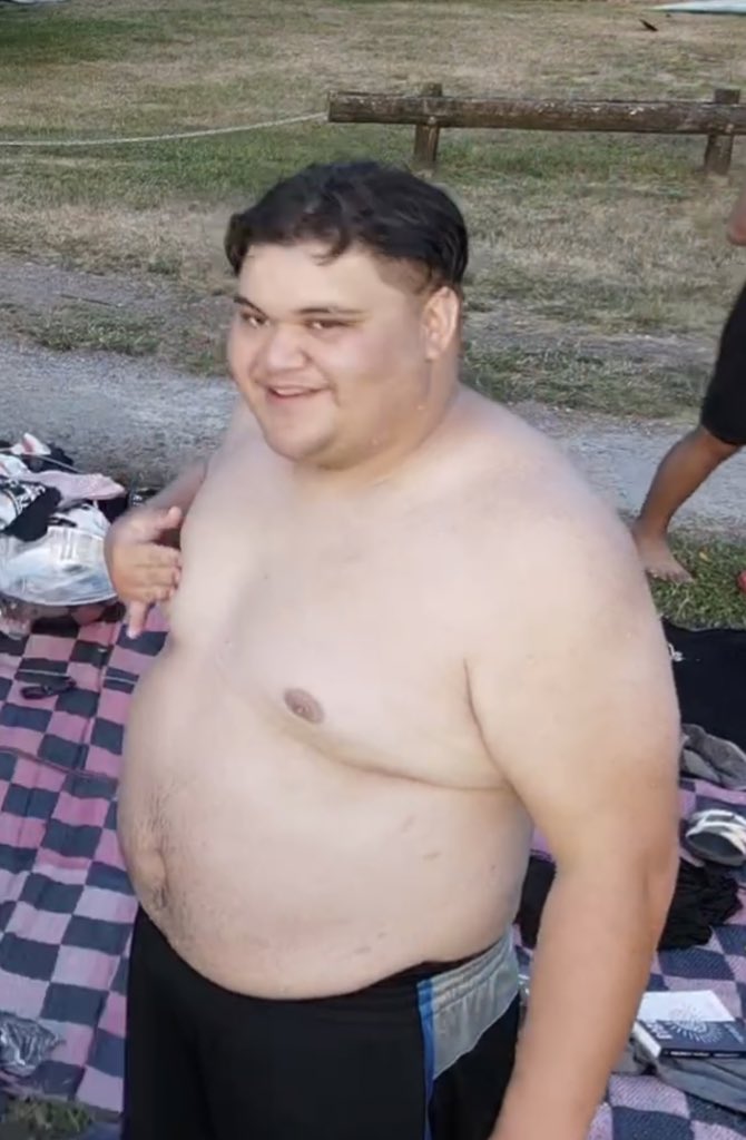 zaddyy 🎞️ tweet media