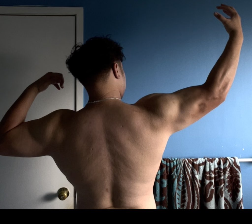 zaddyy 🎞️ tweet media