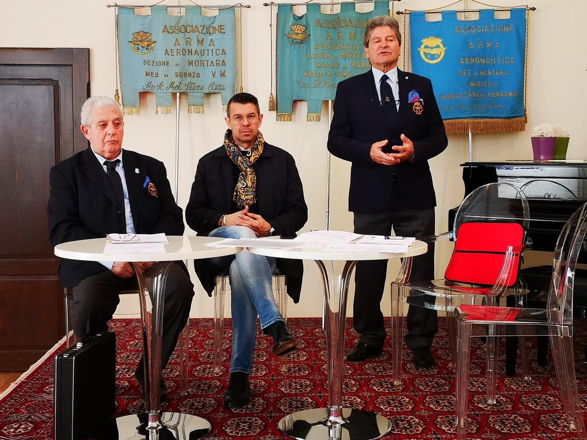 assoaeroarma's tweet image. Lo scorso #12Marzo, Assemblea annuale della Sezione A.A.A. - Aviatori d'Italia di #Mortara (PV)
Presidente della Sezione M.llo Aiut. Sergio Silanus, Segretario Sig. Reitano Gino, Presidente Assemblea, Maggiore Picconi Luca

#AviatoridItalia #AeronauticaMilitare