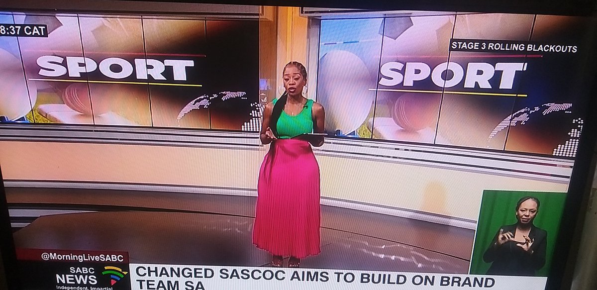 wallaciejnr's tweet photo. Wow, not really a @SABCNews fan but ever since my eyes got caught with such beauty, I've been drilling on watching SABCNews. 🥰😍💐❤#Azikhwelwa #Kubo #Nguwe #isencaneLengane #RIPGloriaBosman https://t.co/odZpkhKQjJ