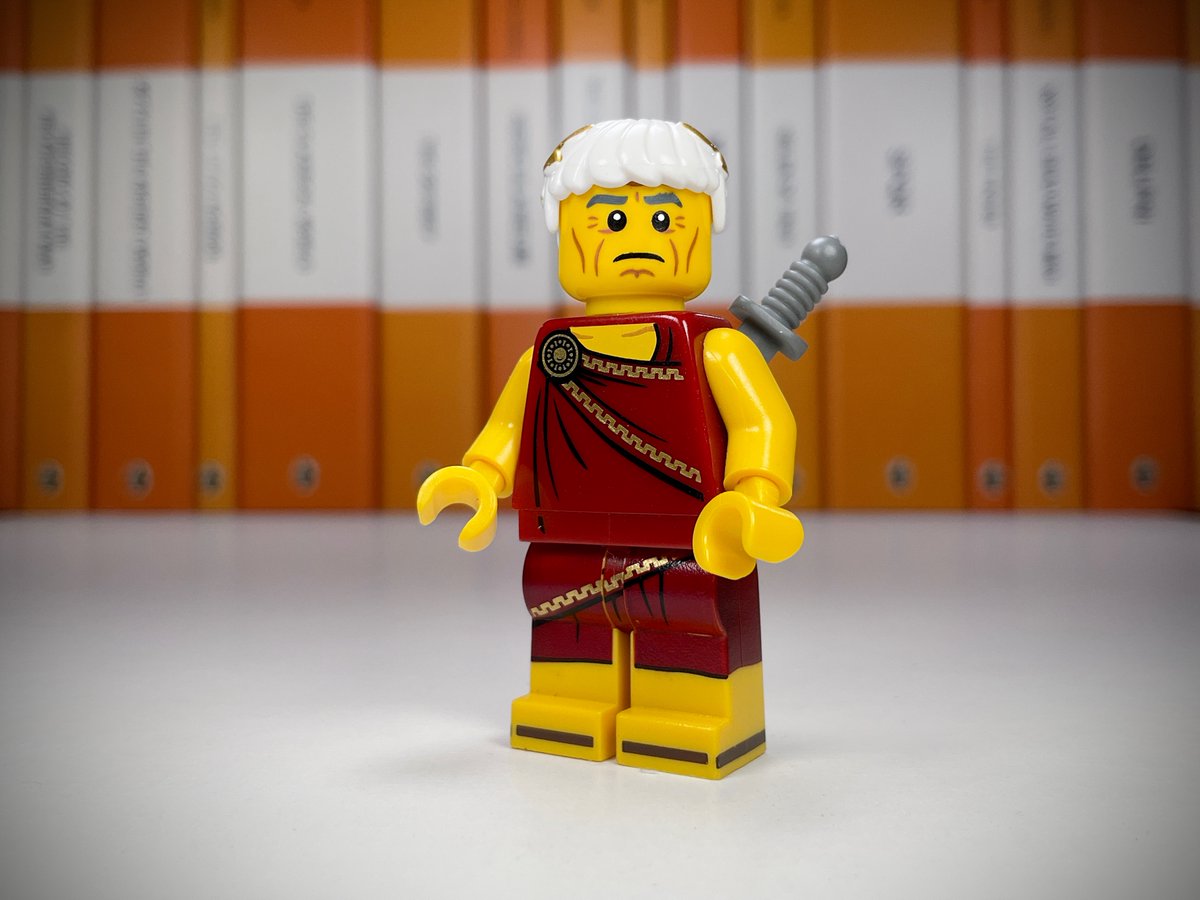 BrickClassicist's tweet photo. Beware the Ides of March!
#legocaesar #bewaretheidesofmarch #idesofmarch #todohistoryistoplay #BCE https://t.co/oeFfvJ2Wka