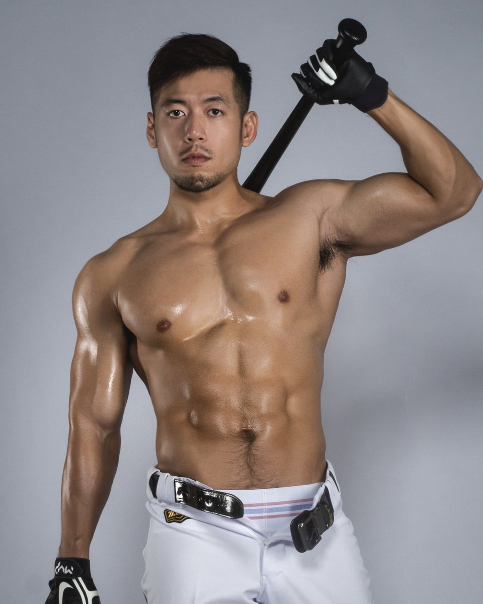 Ivan (@ivanchen3357) on Twitter photo 第二章「打擊」,只想吸引你的注意力。
我們用高速運動和強烈的顏色碰撞來表達一種強烈的力量感。這些照片讓人聯想到棒球運動員揮棒的瞬間
3.20 PROVOKE by <a href="/vanvision37/">VANVISION photography / ヴァンビジョン</a> 上市倒數
誠品:reurl.cc/rLL2ny 第二章「打擊」,只想吸引你的注意力。
我們用高速運動和強烈的顏色碰撞來表達一種強烈的力量感。這些照片讓人聯想到棒球運動員揮棒的瞬間
3.20 PROVOKE by <a href="/vanvision37/">VANVISION photography / ヴァンビジョン</a> 上市倒數
誠品:reurl.cc/rLL2ny