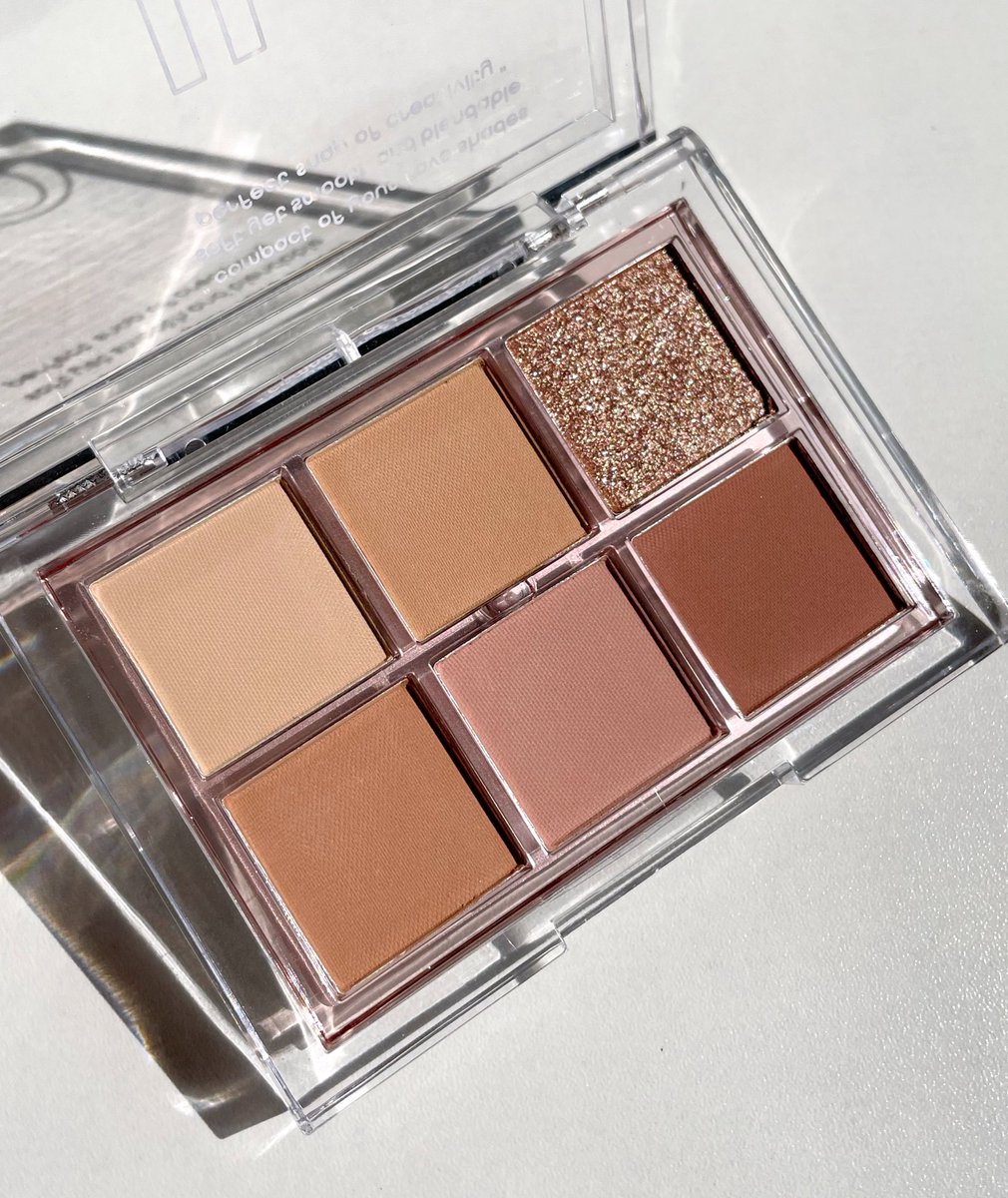 reviewchoey's tweet photo. ✨ถ้าให้พกพาเลตได้อันเดียว ก็อันนี้แหละ ODBO สี 05 โทนนู๊ดที่สวยม้ากก น้อยแต่มาก ครบจบตลับเดียว ช่วงนี้โคตรอิน ชอบบ https://t.co/CK0fnQO5wj
