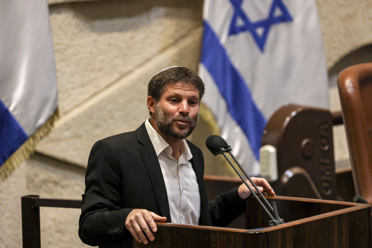 Traveling the length of Europe, I'm repeatedly asked about a possible connection between #Israel's constitutional overhaul and the annexation of occupied #Palestinian territory. At times, challenged as to such an intention. So I'll let Bezalel Smotrich explain his plans: