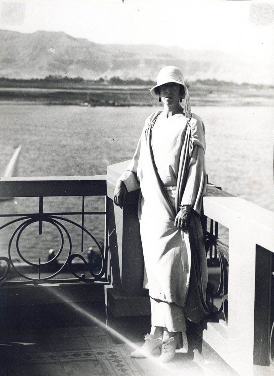 Majesty/Joe Little on Twitter "Queen Elisabeth of the Belgians and