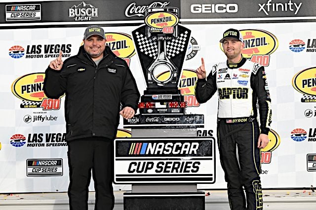 RaceTrophyGuy's tweet photo. For the @NASCAR @Pennzoil 400 @LVMotorSpeedway it was a dominant performance by @WilliamByron in the @raptorcoatings @AxaltaRacing @TeamChevy for @TeamHendrick to take home the trophy featuring a replica piston and casino dice.  #RaceTrophy https://t.co/QUZK0nqkoW