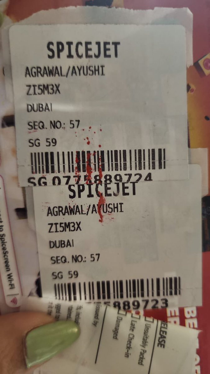astroayushi's tweet photo. @flyspicejet @MumbaiAirport @DXBMediaOffice @DubaiAirports @PMOIndia @AdaniOnline @gautam_adani @smritiirani @HamdanMohammed 
Please help sir I’m alone here in Dubai left with no money. https://t.co/gxshZ8Iy3Z