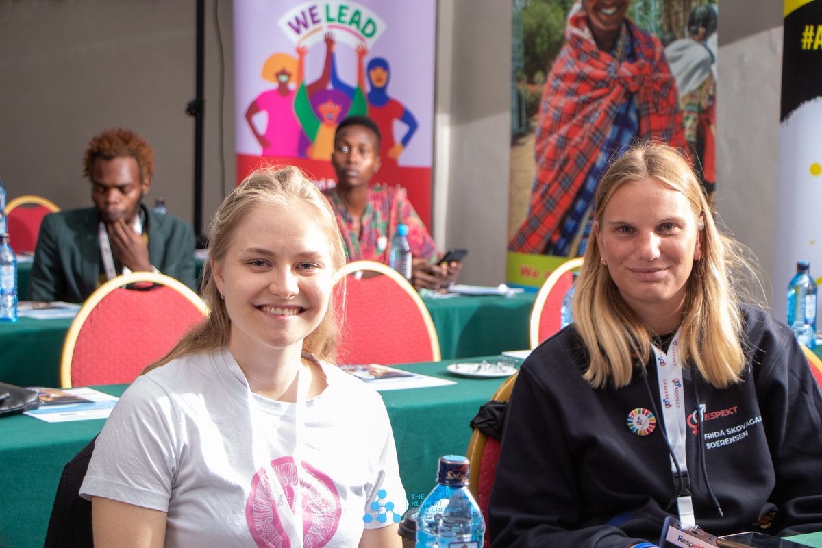 Respekt_kd's tweet photo. We have our visiting patners from IMCC-Matias ,Frida,Chiara and Caroline from #Denmark .
They have played a key role in the planning of #RespektConference and we truly appreciate the support. https://t.co/54mMT4Rh9B