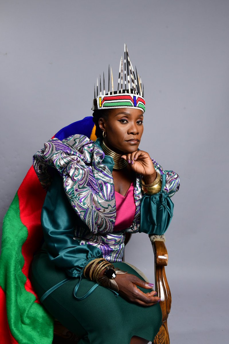 CASTING NEWS: 

Johannes Mandla Mnguni and Bongi Mtsweni lead new series 

The pair star as Chief Masoso Mbonani and Sayina in Multichoice’s first isiNdebele offering, a 13-part series titled Komkhulu. 

Premieres April 9th on Mzansi Magic. 

#KgopoloReports