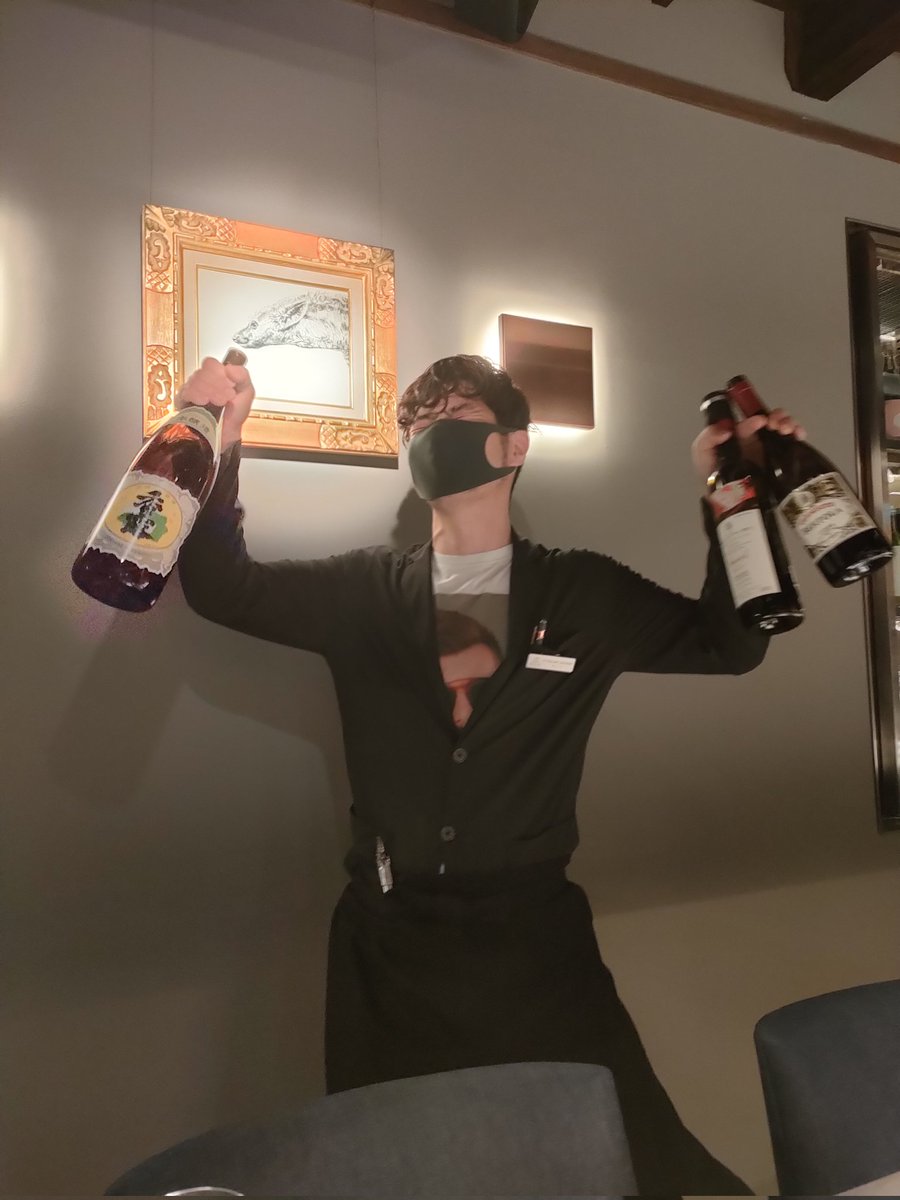 RestaurantHyene's tweet photo. 本日レストランイェンでは18〜21時までの間、日本酒&amp;ワイン併せて30種前後の飲み放題（最長3時間）&amp;オツマミ5首で¥15,000（税込み）のイベントが御座います(^^)✨
　始めての方もこの機会に是非お越しください🍶🍷
　21時以降は30分単位での飲み放題となりますm(_ _)m✨超お得です😊 https://t.co/DwedtaiEXo