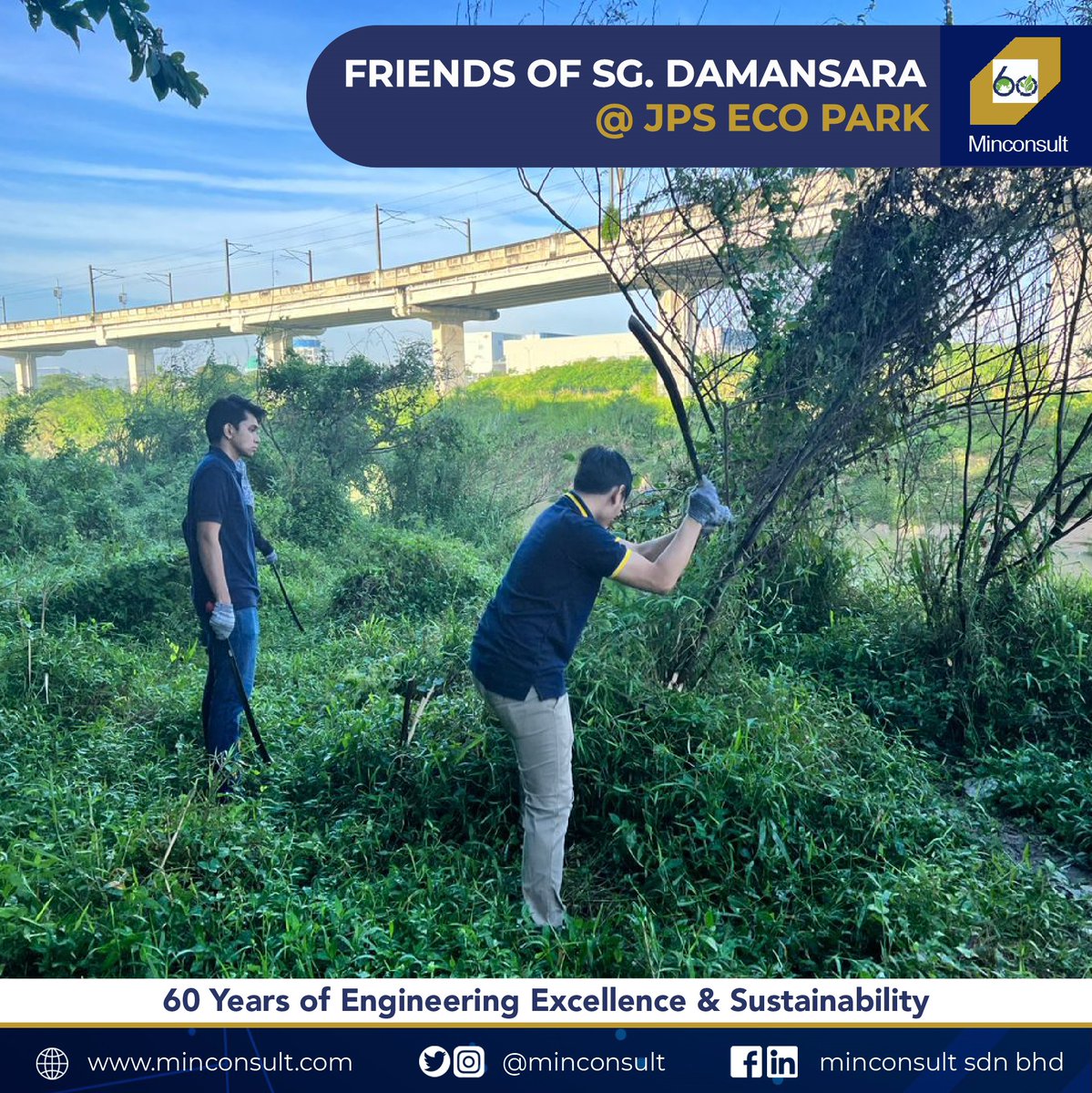 Representatives from different divisions of Minconsult continued clearing the riverbank of SG. Damansara as part of the Rivercare CSR program. The aim is to create awareness on the importance of the river ecosystem. 
#Minconsult #CSR #RiverCare #sustainability #preservenature