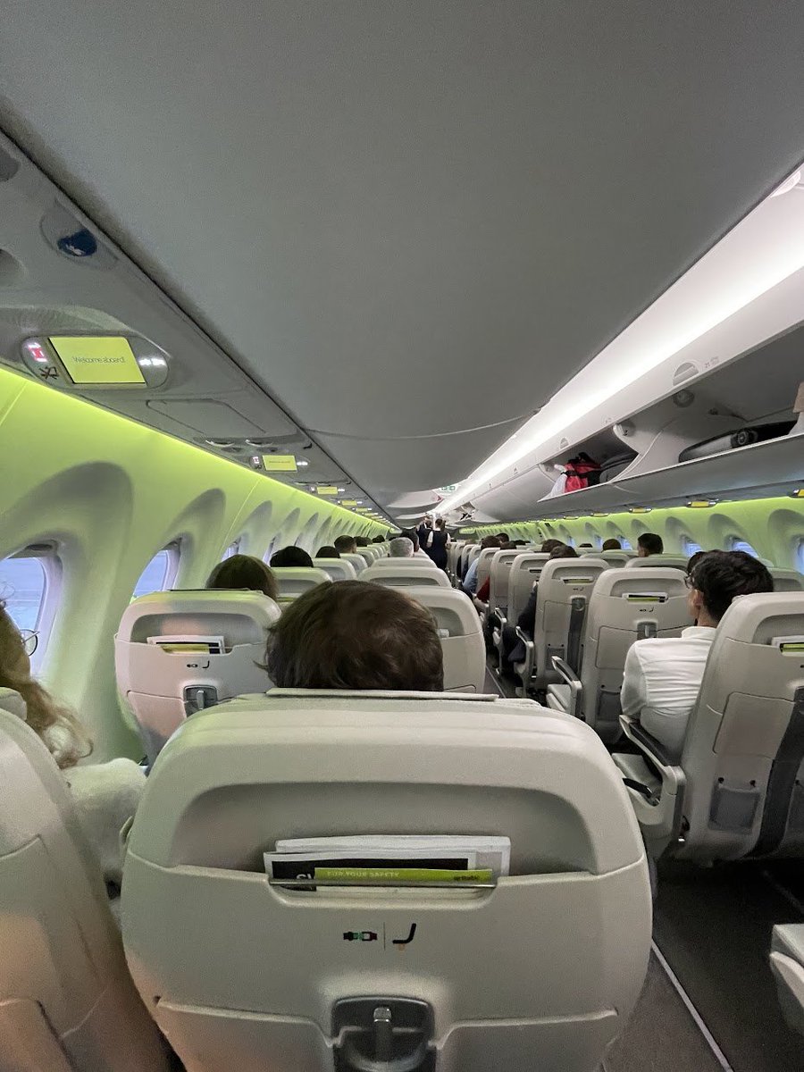 raphaelphotoch's tweet photo. Really liked the cabin of @airBaltic A220 and would definitely choose it over A320neo again. https://t.co/TIqsvUMMHZ