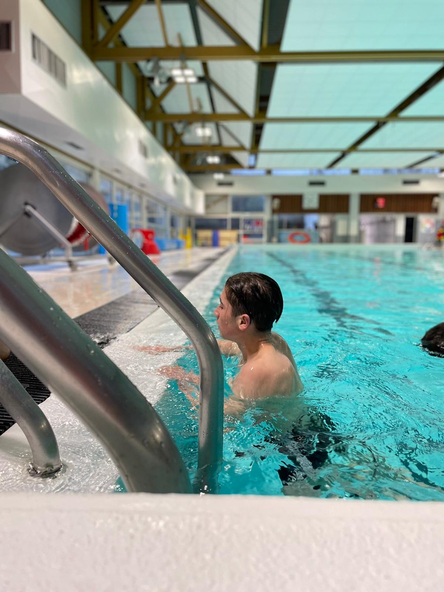 SDIS_49's tweet photo. // Brevet national #JSP 4ème année 
C'est parti pour nos 7️⃣4️⃣ JSP 4 qui passent les épreuves sportives et théoriques, manœuvres et QROC à l'EDIS - Feneu du #sdis49, organisées par le service formation.
➡ épreuves pratiques le 25/03
©📸 #sdis49 
#JSP #JSP4 #brevetjsp #engagement https://t.co/auWibwA6fW