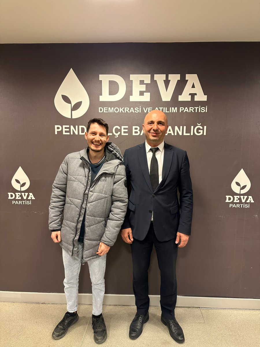 metehangundogd1's tweet photo. Yaptığımız olağan yk toplantımızda seçim güvenliği ve seçim sandık güvenliği hakkında konuştuk #deva #pendikdeva #istanbuldeva #türkiyedeva #secim2023 #hemensimdi #Geliyoruz #başlangıç https://t.co/GMvuflYSE4
