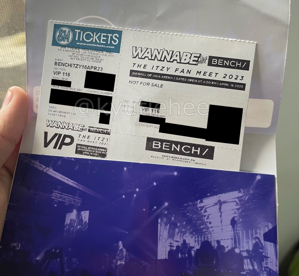 kyutiehee's tweet photo. see u again my loves @ITZYofficial <33 https://t.co/XSKdPPCkDx