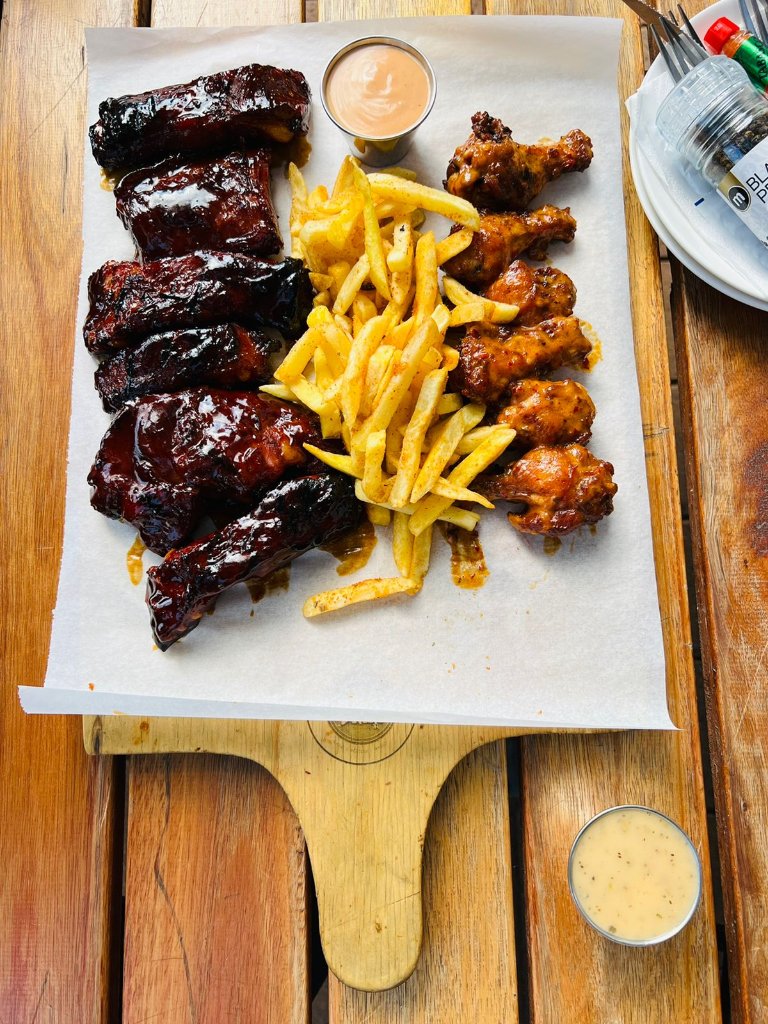 The Wing Republic on Twitter "Grand Platter 🔥🔥🔥 1kg ribs + 6 Buffalo