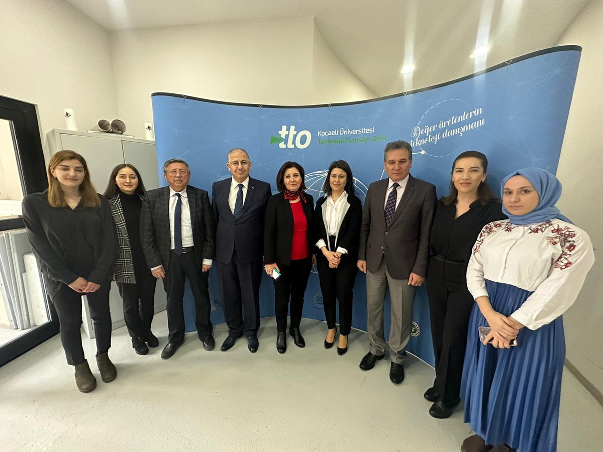 ttokocaeli's tweet photo. Rektörümüz ve Rektör yardımcılarımız ile TTO’ya ziyarette bulunmuşlardır. 
Araştırma Üniversitesi olma yolunda Ar-Ge, İnovasyon, Danışmanlık, İş geliştirmeleri, Fikri ve Sınai Mülkiyet ve Girişimcilik konusunda yapılması planlanan faaliyetleri görüşüldü. https://t.co/V8NIo79eMQ