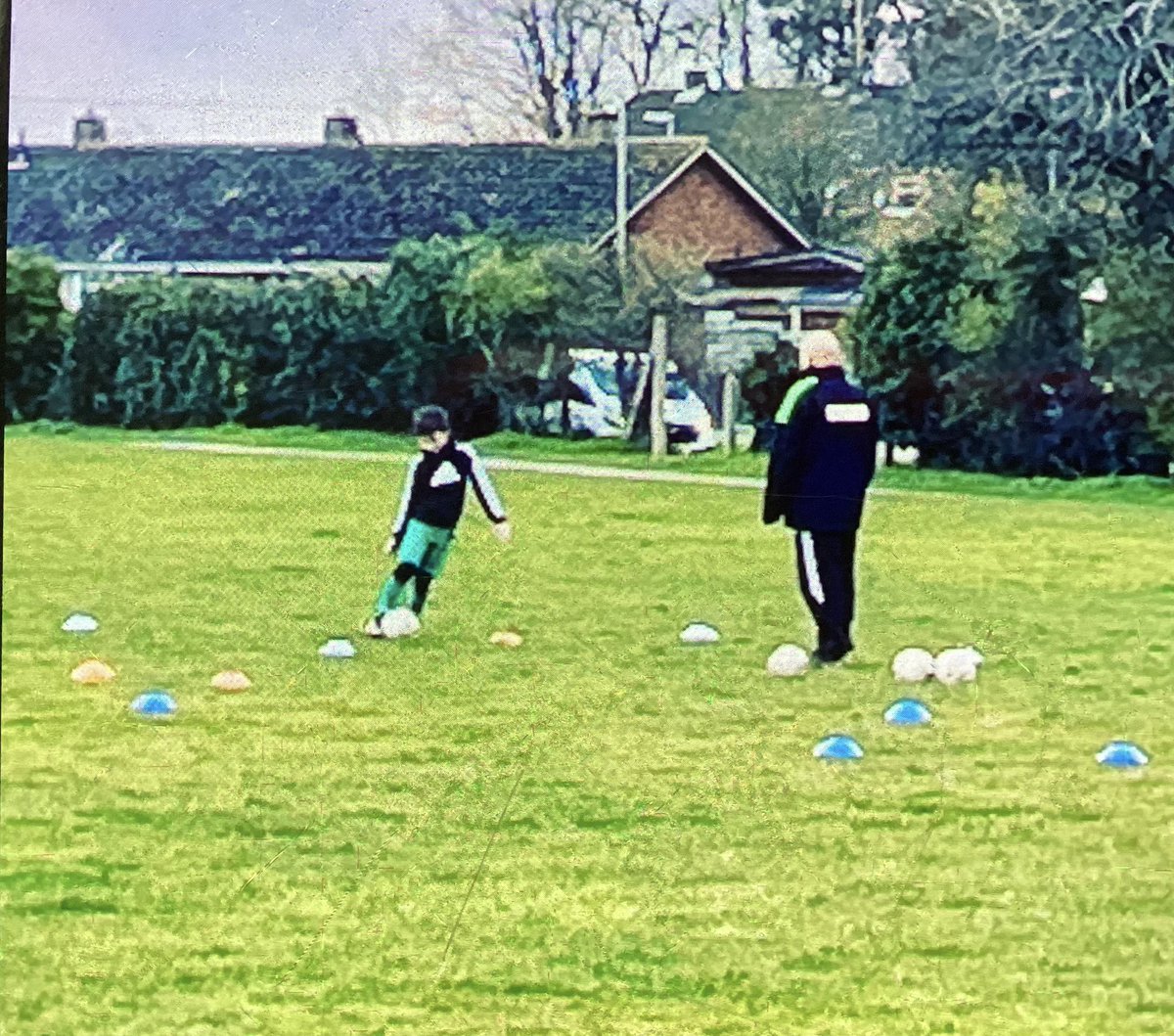 EastCoaching's tweet photo. Three more coaching sessions held last night by our coaches, all the children did excellent and was great fun to coach, if interested in your child/children receiving some extra coaching then don’t hesitate to get in touch also find us on instagram and email contact above⚽️ #ECFC https://t.co/5fY57TP5KQ