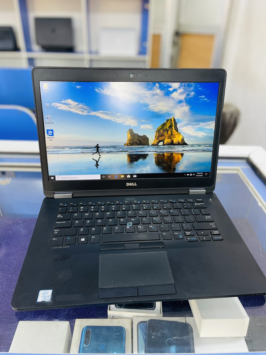 iamprinzmumin's tweet photo. DELL LATITUDE 7470

Cor i5 6th Geb
256GB SSD
8GB RAM
Keyboard Light.

Call 📞 or WhatsApp: 08061390148

| baddo opay ASUU Omo Ale tinubu Ibadan Davido spiritual Adekunle gold Asake | https://t.co/gTIFqDyX33