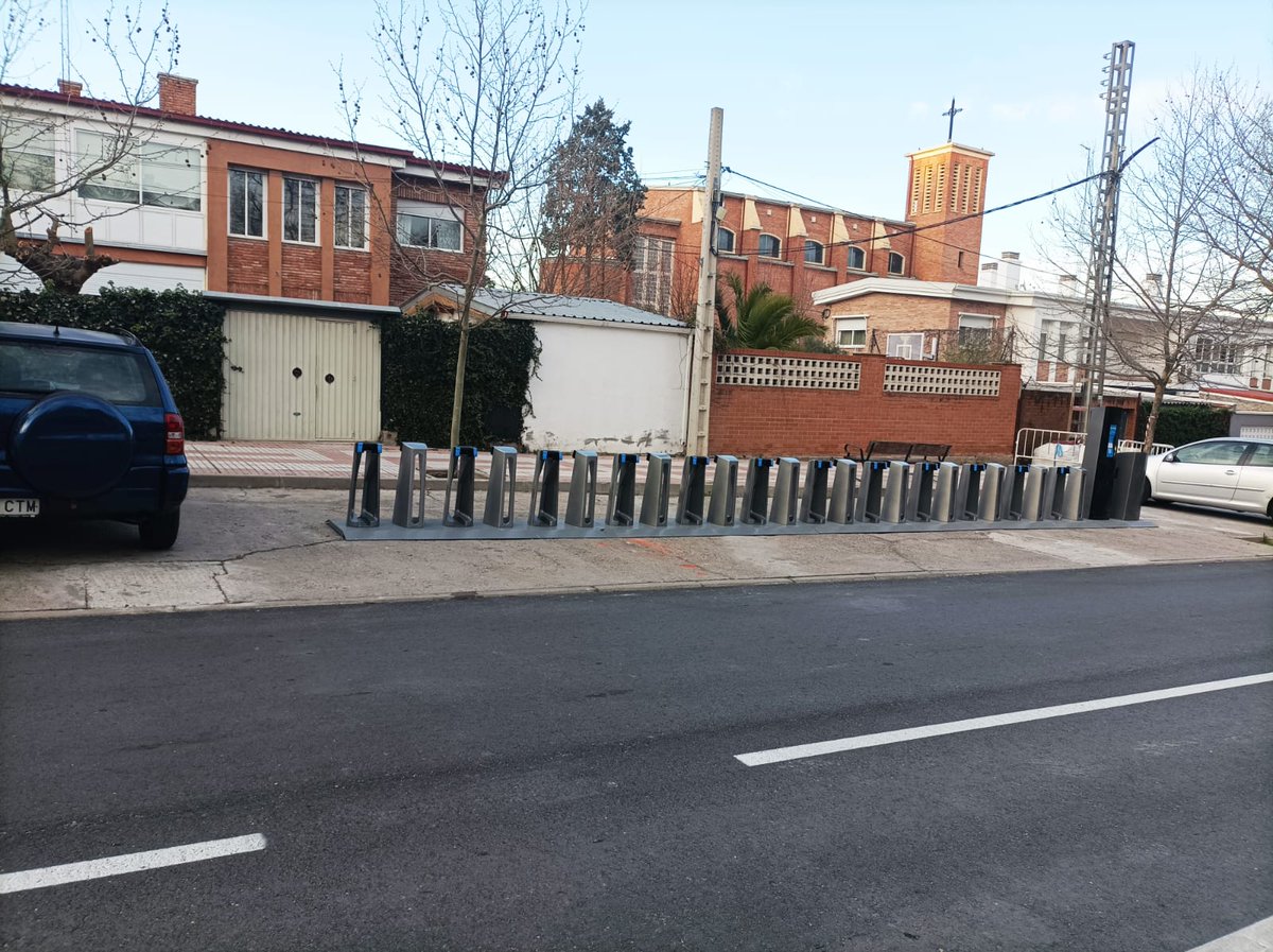 Asociación Vecinal Barrio De Rejas tweet media