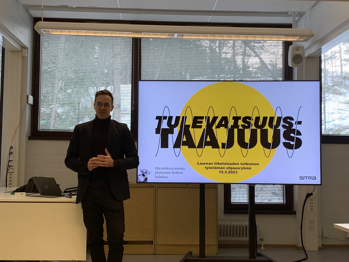 TarjaKallonen's tweet photo. Työelämän ja oppilaitosten yhteistyöstä hyvä esimerkki tulevaisuuskatsaukseen @laureauas @JOUKOSK @IlkkaKurkela #jatkuvaoppiminen https://t.co/sVYVdDvxTi