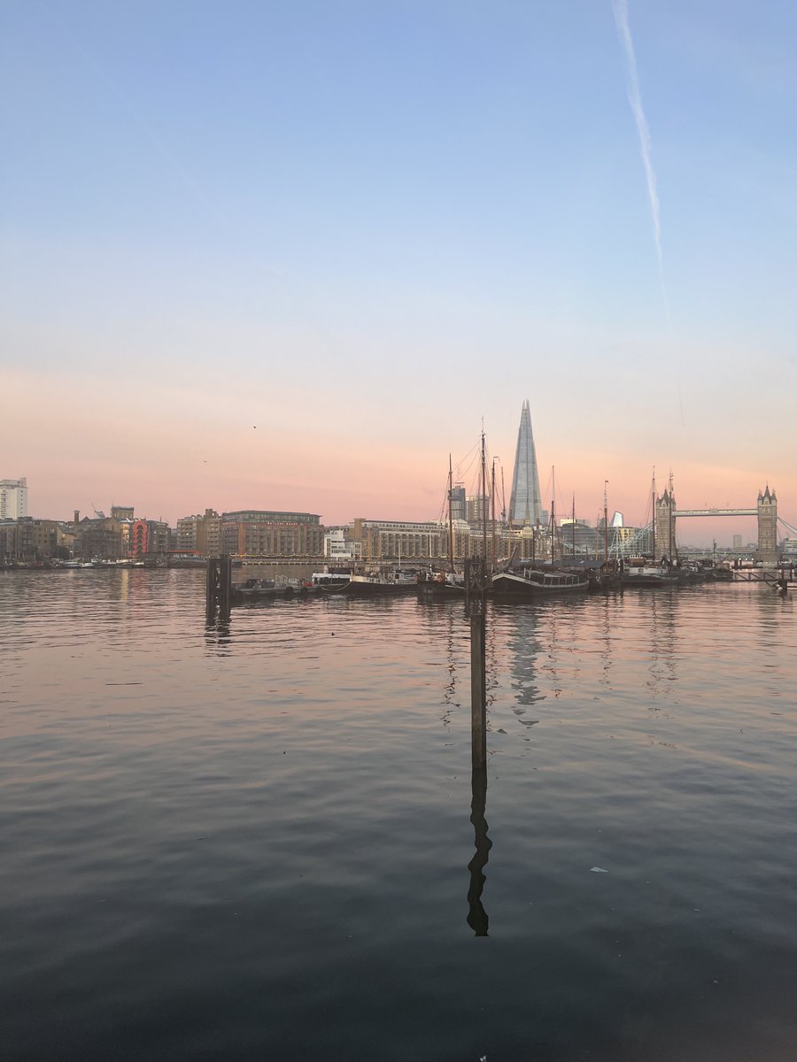 Jim_B_71's tweet photo. Perfect ten on the Thames - glorious morning 🌅#london #thames #riverthames #thamespath #greenwich #sunrise #spring #springsun #springsunrise #cuttysark #canarywharf #towerbridge #theshard https://t.co/cUgJp1EZy6
