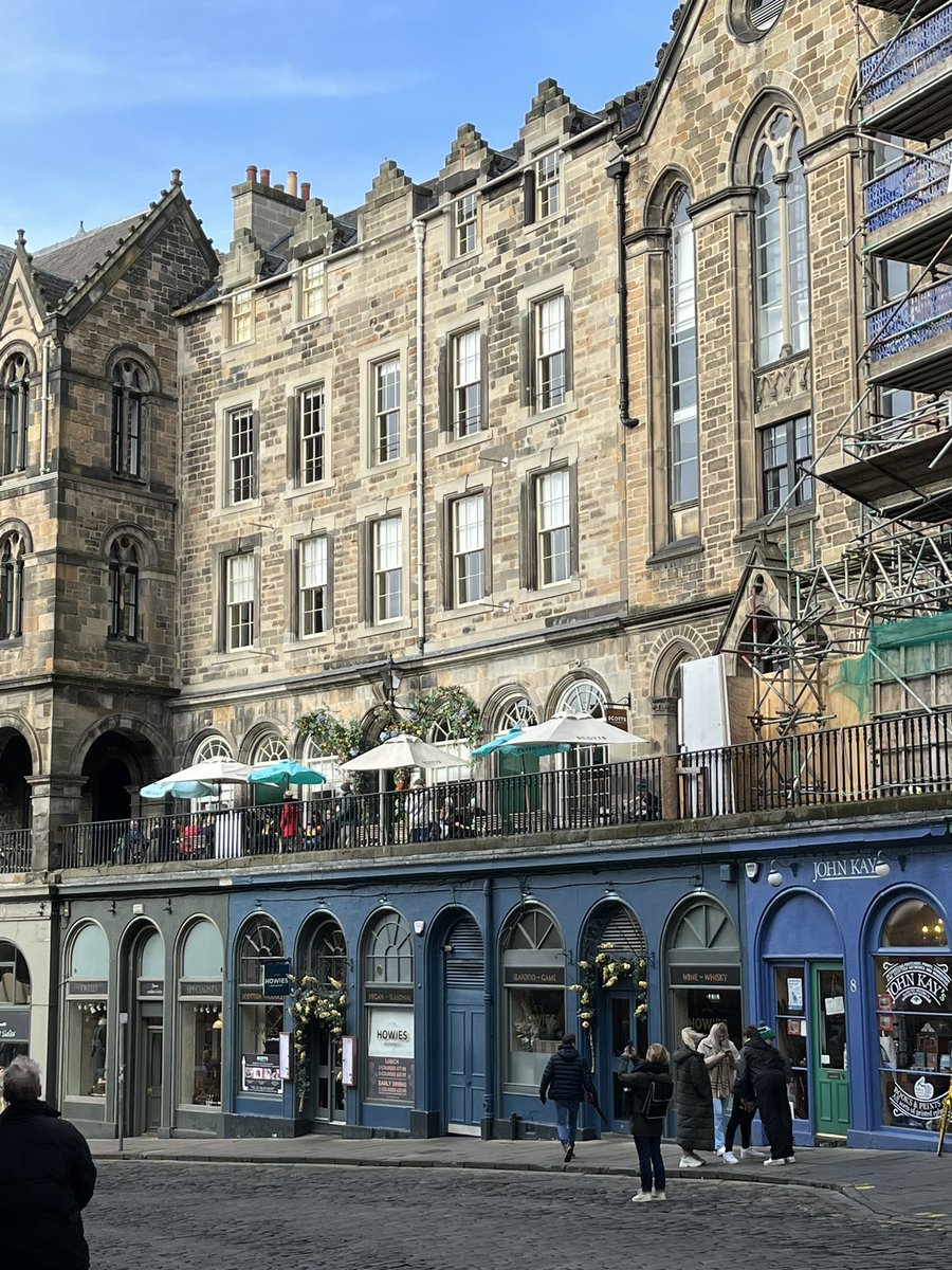 HowiesScotland's tweet image. What a beautiful morning!  Did you realise Howies Victoria Street sits directly below @KitchenScotts our sister restaurant open from 9am for breakfast/brunch 7 days a week.  Wrap up and sit on the South facing Terrace in the heart of historic #Edinburgh Perfection.