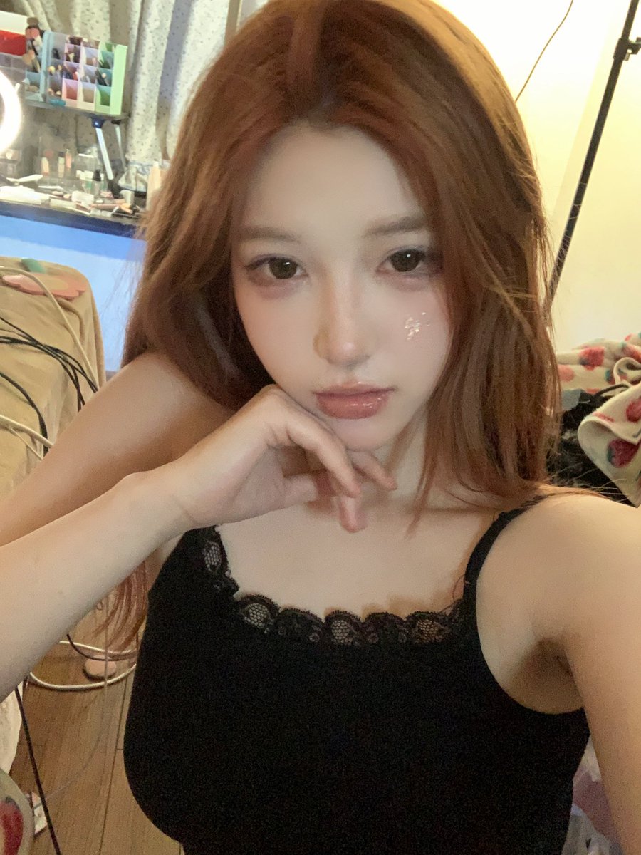 早知道你喜欢姐姐，我就不装夹子了 https://t.co/QQngLY8I07
