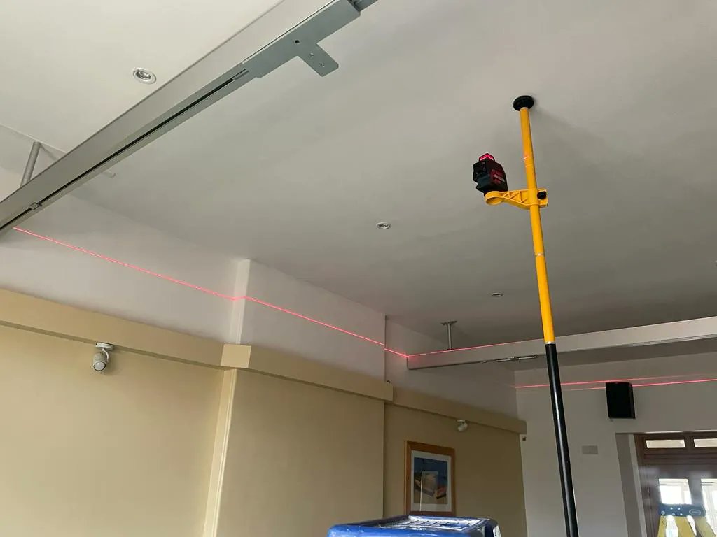 #SimplyGivingBack Joining the dots between families that no longer need hoists &amp; a charity that does. <a href="/Simply_m_s/">Simply</a>  are absolute superheroes in Bendrigg's eyes - providing a multitude of FREE hoisting, installation &amp; support to Bendrigg  😮 🤯 
All we can say is a huge thank you