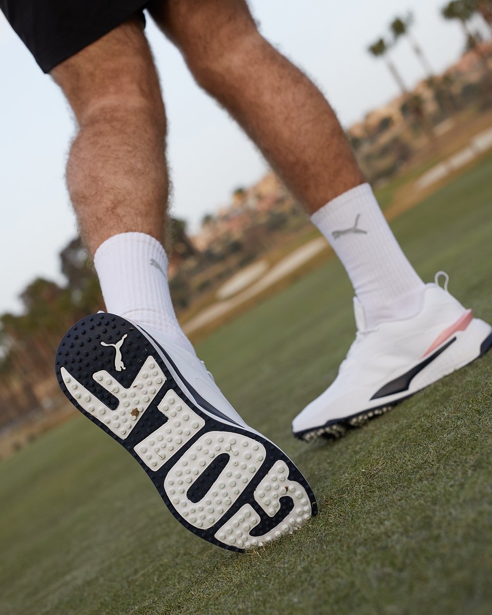 TRENDYGOLF's tweet photo. Fresh colour ways of of the GS Fast from @pumagolf now live 🚨
Level up your look this spring 🔥
#Trendygolf #Pumagolf #golfkicks #cobragolf #puma #golfcourse #gsfast #golffashion #sneakers #copordrop #golffits #golf https://t.co/8AQYaiwp0z