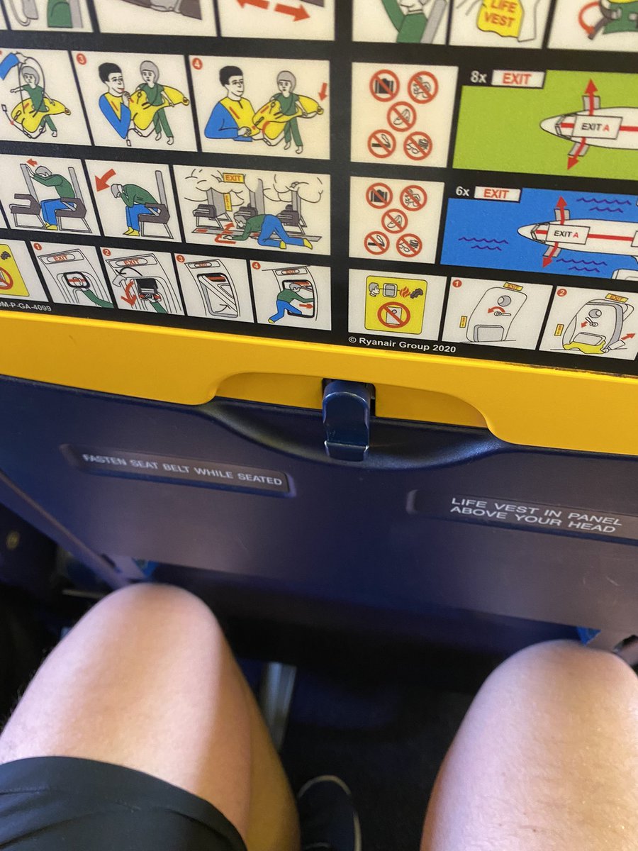 steve_merry7's tweet image. Im only 5”7 @Ryanair