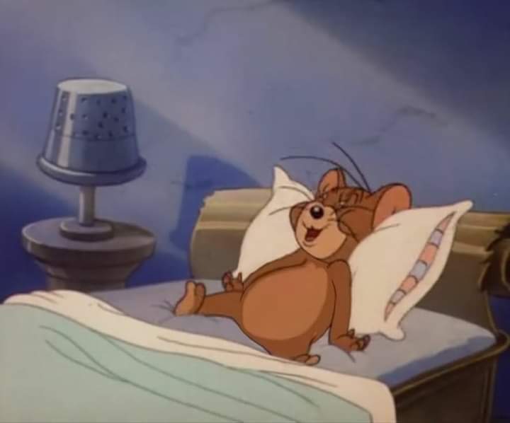 SumitHansd's tweet photo. *set my alarm for 7am*

me at 9am : https://t.co/WoecPiKY02