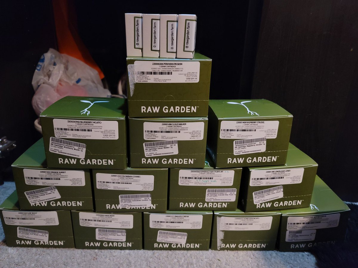 CannabissMuhaaa's tweet photo. >> https://t.co/bQ4MI2r0AF

#liveresin #กัญชา #กัญชาไฟฟ้า  #pod #สุขุมวิท #cannabis #marihuana #marijuana #dap #cart #disposable #sativa #hybrid #indica #stiizy #bigchief #xpac #rawgarden #เอกมัย #plugplay #หญิงเดี่ยวช่วยคู่ #ชายเดี่ยวกทม #กัญชาไฟฟ้ารคาส่ง https://t.co/oM2BYAD1Gj