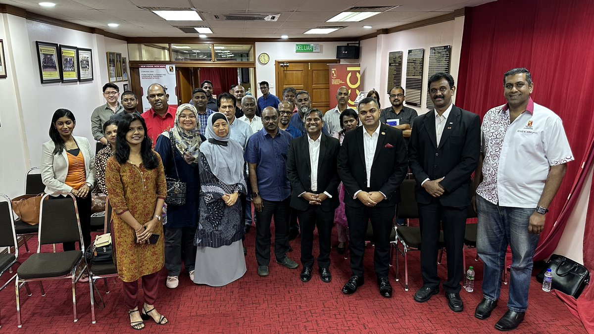 KLSICCI's tweet photo. (𝐎𝐕𝐄𝐑𝐕𝐈𝐄𝐖 𝐀𝐍𝐃 𝐎𝐏𝐏𝐎𝐑𝐓𝐔𝐍𝐈𝐓𝐈𝐄𝐒 𝐅𝐎𝐑 𝐌𝐀𝐋𝐀𝐘𝐒𝐈𝐀𝐍 𝐄𝐗𝐏𝐎𝐑𝐓𝐄𝐑𝐒) - ���𝑳𝑺𝑰𝑪𝑪𝑰 𝑷𝑶𝑪𝑲𝑬𝑻 𝑻𝑨𝑳𝑲 𝑺𝑬𝑹𝑰𝑬𝑺 4 /2023

https://t.co/BAySKmUOKx

𝑹𝒆𝒑𝒐𝒓𝒕𝒆𝒅 𝒃𝒚 𝑲𝑳𝑺𝑰𝑪𝑪𝑰 𝑷𝑹 , 𝑴𝒆𝒅𝒊𝒂 &amp; 𝑩𝒓𝒂𝒏𝒅𝒊𝒏𝒈 https://t.co/FpWG2jQn5R