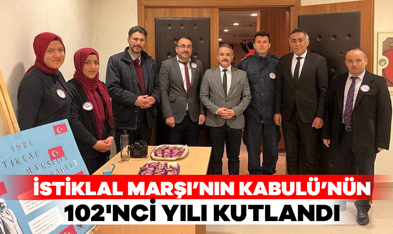 yozgatfmtv's tweet photo. İstiklal Marşı’nın Kabulü’nün 102'nci Yılı Kutlandı
#istiklalmarşı #MehmetAkifErsoy #şefaatli 
https://t.co/rFL3vKWXPZ https://t.co/KDDczwIj94