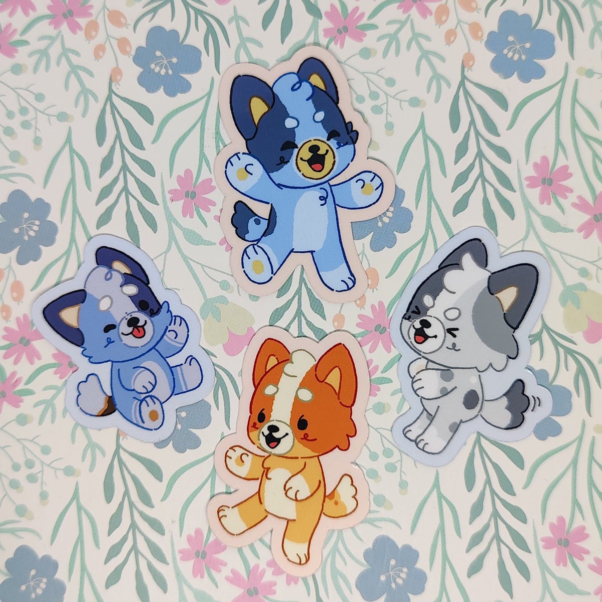 hannimatior's tweet photo. YAYAYAY ty so so much for 9K!! to celebrate i wanna do a little gift-abroad for a bluey sticker set! :3 
to enter rt this tweet and follow me here if you aren't already - on the 22nd I will randomly choose someone to send a set of stickers to!! https://t.co/YGcYRrGDNs
